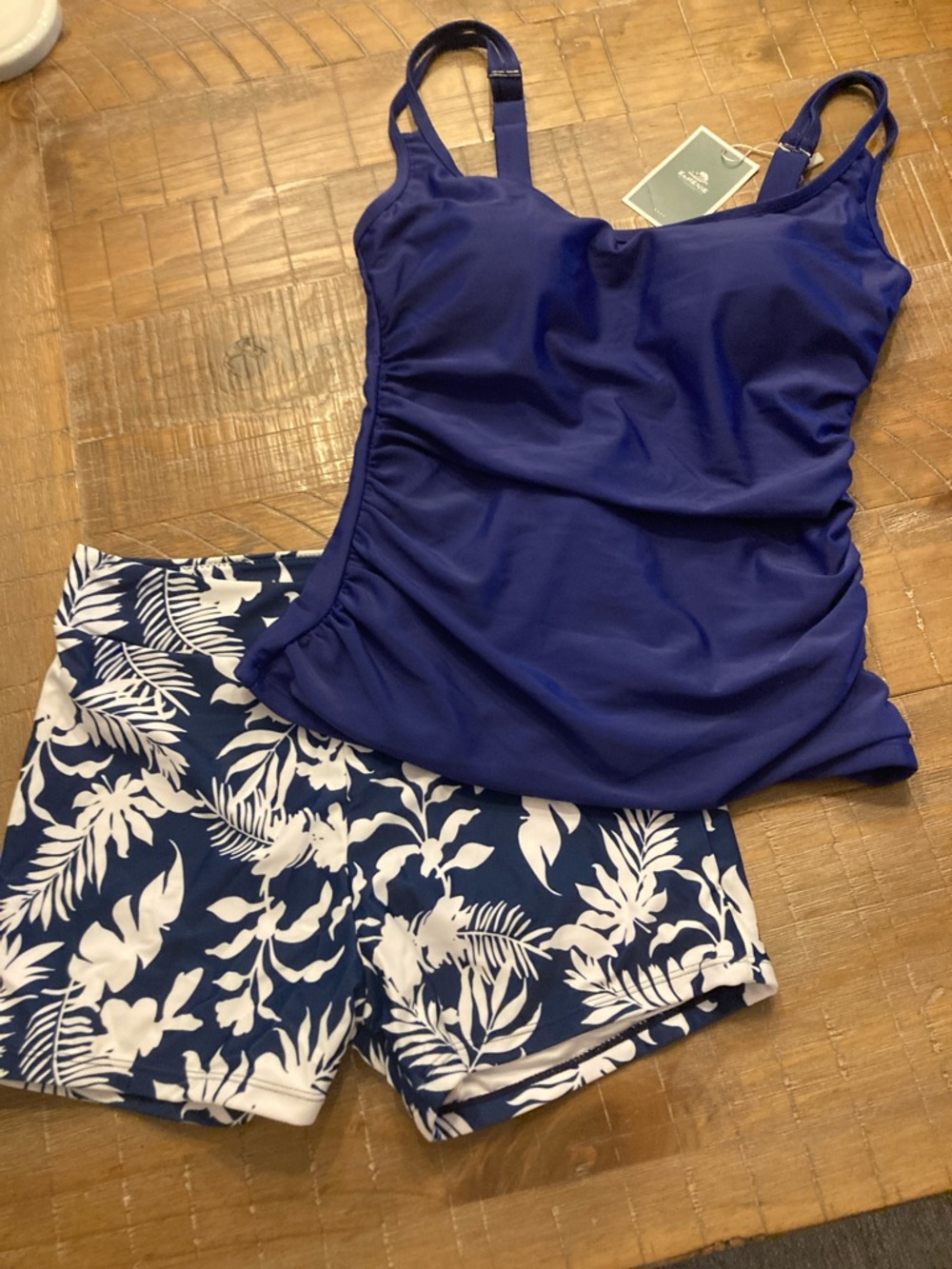 Navy Blue Tankini Top with Navy & White Floral Swim Shorts NWT size S